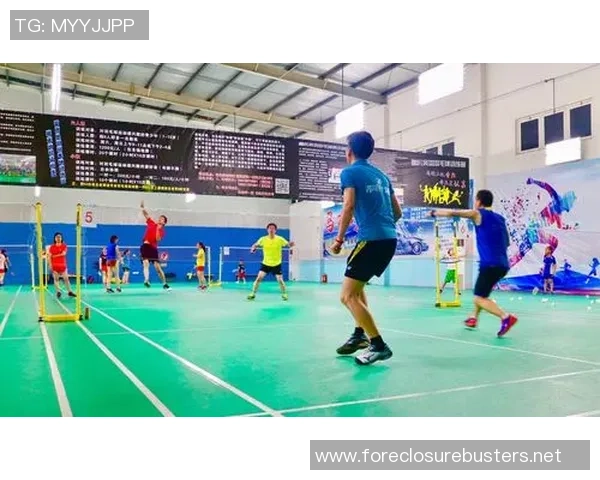 深圳羽毛球队在杯赛积分榜上以75分稳居第一名展现强劲实力 深圳羽毛球队在杯赛积分榜上以75分稳居第一名展现强劲实力