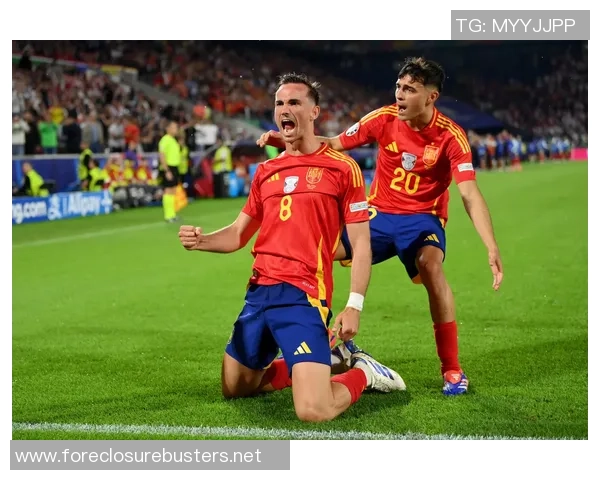 球星们的足坛交友圈揭秘:认识的几位足球明星大盘点 球星们的足坛交友圈揭秘:认识的几位足球明星大盘点