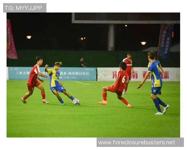 激情四溢的足球明星高燃壁纸让你随时感受绿茵场上的热血与荣耀 激情四溢的足球明星高燃壁纸让你随时感受绿茵场上的热血与荣耀