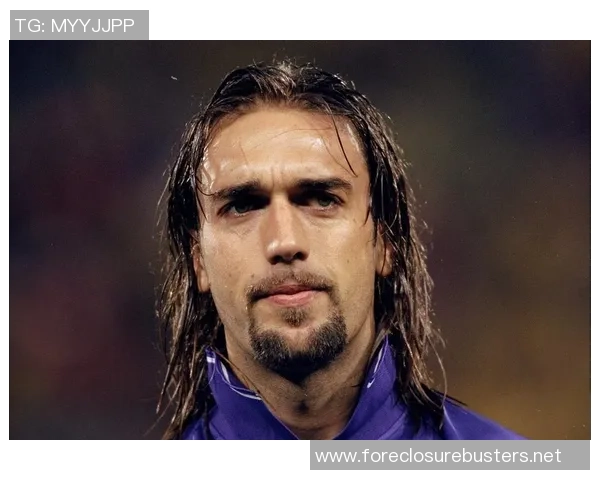 足球明星巴蒂精彩解说带你领略足球比赛的魅力与激情 足球明星巴蒂精彩解说带你领略足球比赛的魅力与激情